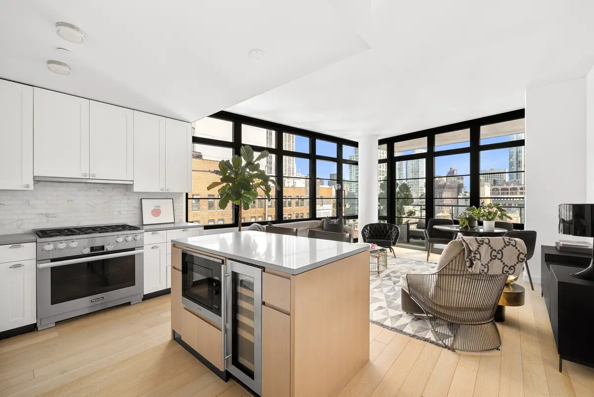 50 W 30th Street #18B, Manhattan, NY 10001 - #1