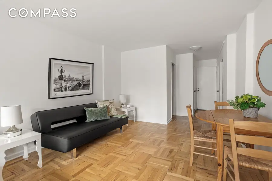 240 E 76th Street #4U, Manhattan, NY 10021 - #2
