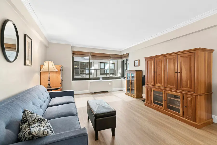 10 E End Avenue #1A, New York, NY 10075 - #2
