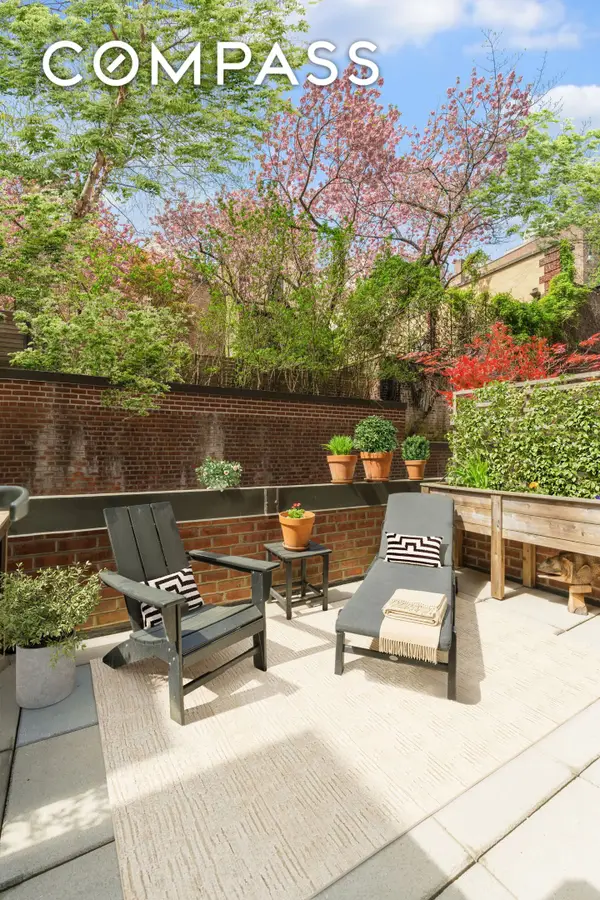 40 Clinton Street #1M, Brooklyn, NY 11201