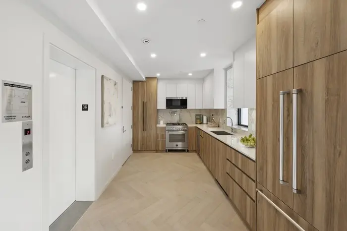 390 Manhattan Avenue #3, Brooklyn, NY 11211 - #3