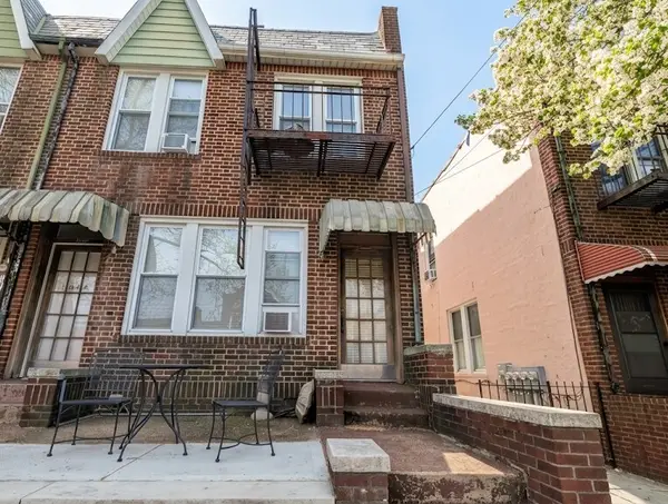 18-44 21st Drive #1F, Queens, NY 11105