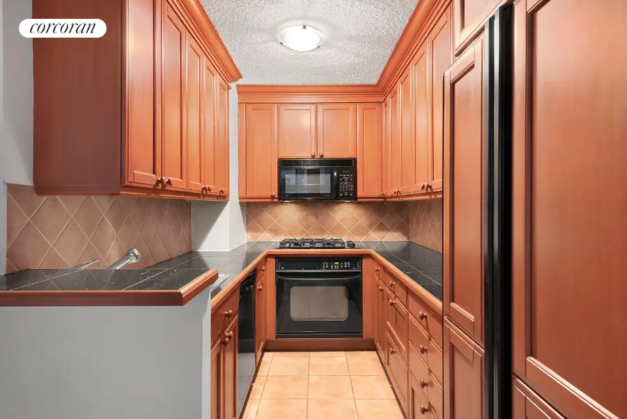 445 5th Avenue #16F, Manhattan, NY 10016 - #3