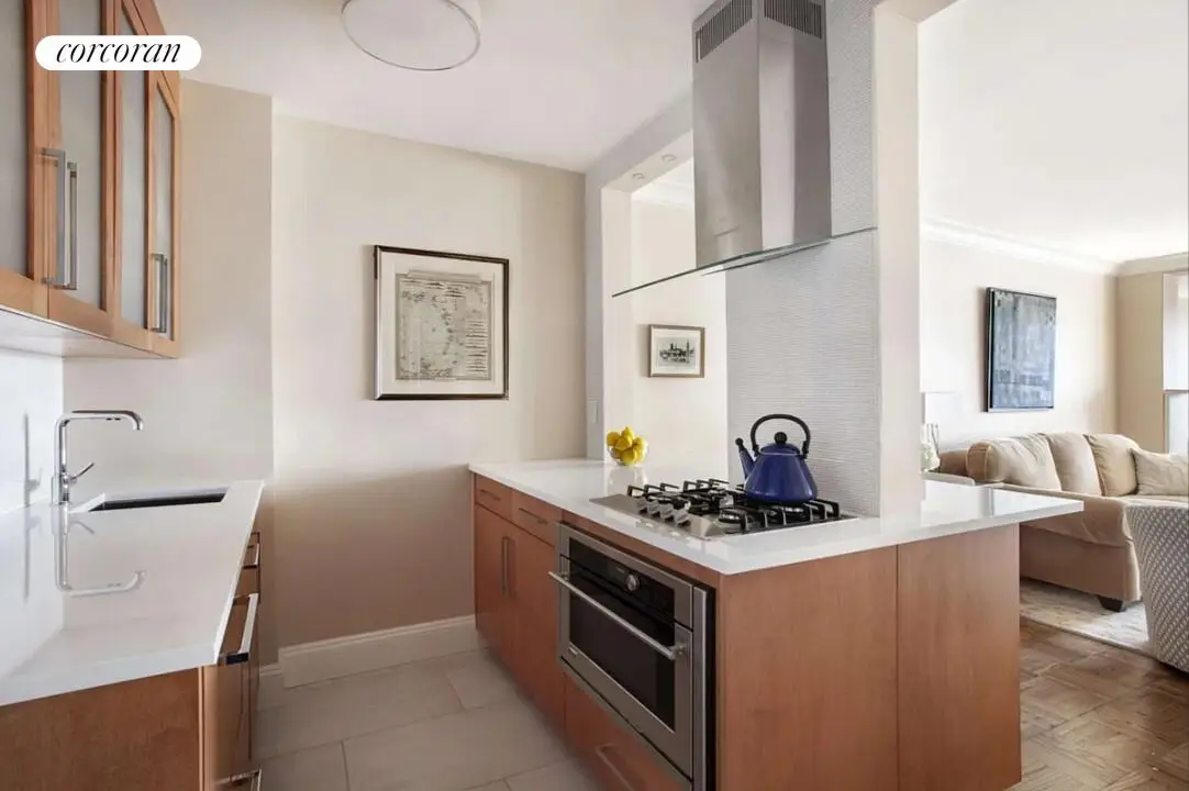 61 Jane Street #9N, Manhattan, NY 10014 - #1