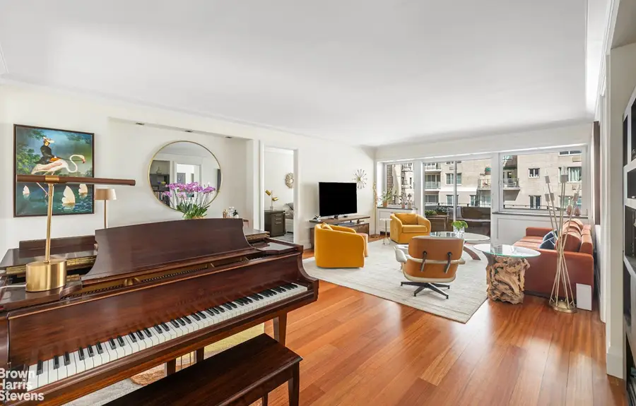 58 W 58th Street #7C, Manhattan, NY 10019 - #3