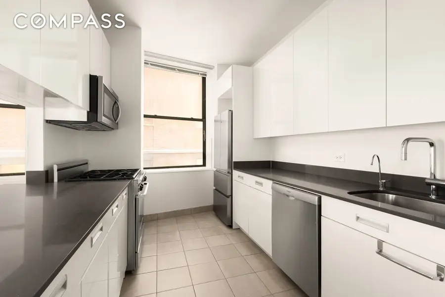 99 John Street #922, New York, NY 10038 - #3