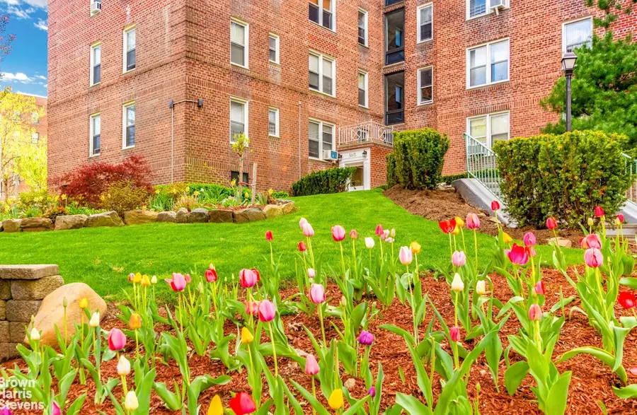 5645 Netherland Avenue #6E, Bronx, NY 10471 - #3