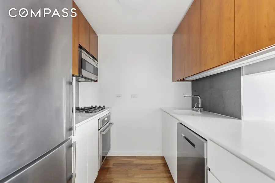 515 E 72nd Street #11E, Manhattan, NY 10021 - #3