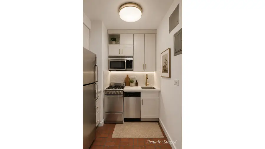 305 E 72nd Street #11IS, New York, NY 10021 - #2