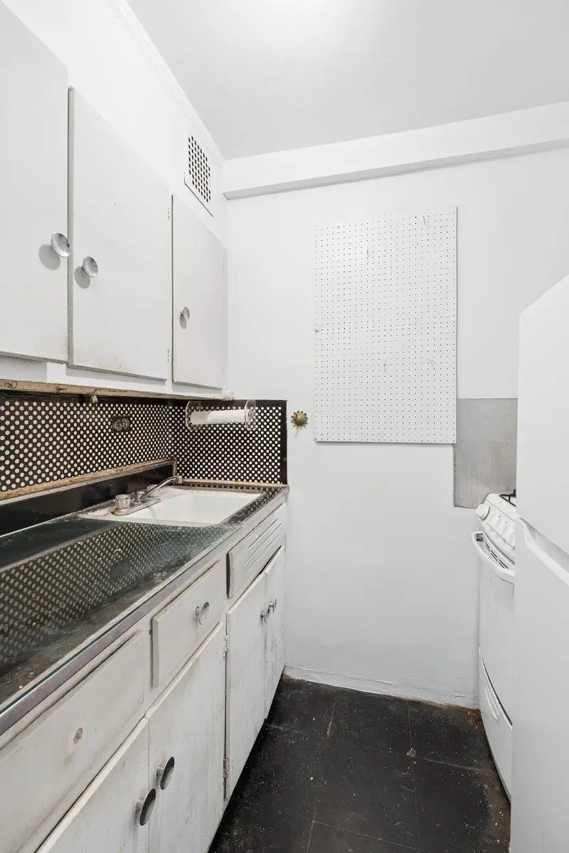 141 E 55th Street #4-F, Manhattan, NY 10022 - #3