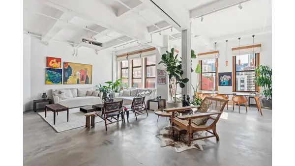 448 W 37th Street #9G, Manhattan, NY 10018