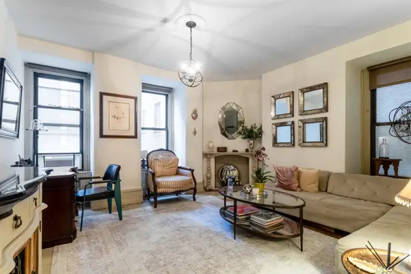 205 W 57th Street #2CB, Manhattan, NY 10019