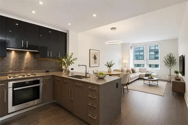 50 Riverside Boulevard #6-D, Manhattan, NY 10069