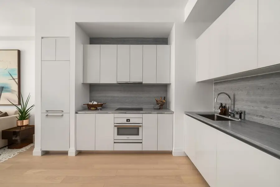 1 Wall Street #2218, New York, NY 10005 - #3