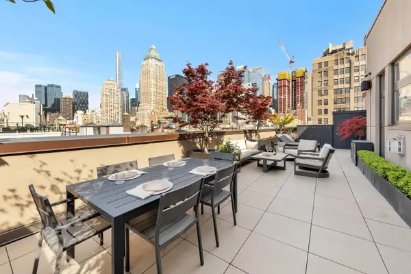 406 W 45th Street #PHA, Manhattan, NY 10036