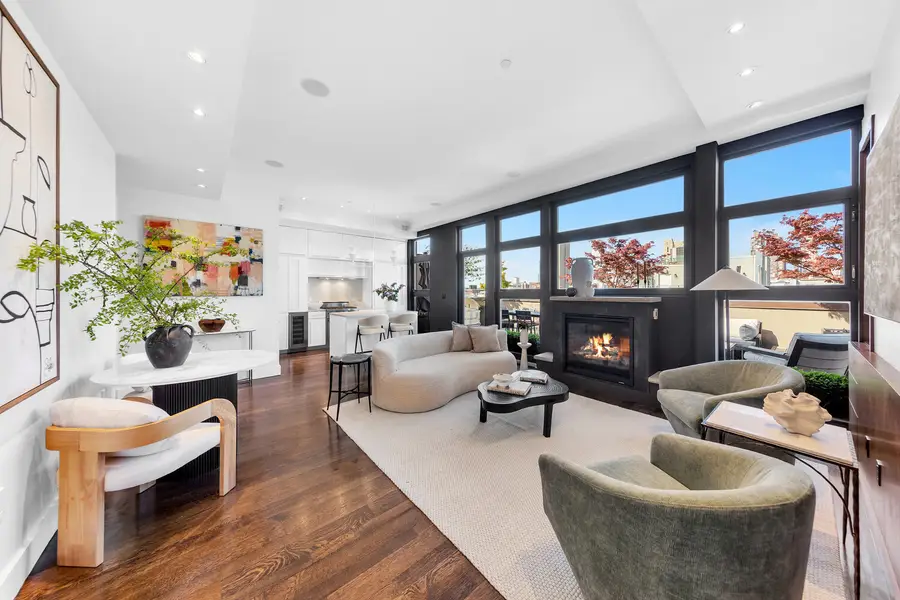 406 W 45th Street #PHA, Manhattan, NY 10036 - #3