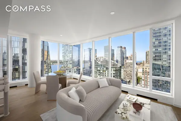 1 W End Avenue #26G, Manhattan, NY 10023