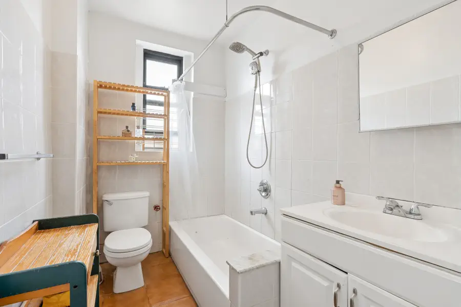 828 Gerard Avenue #5G, Bronx, NY 10451 - #2