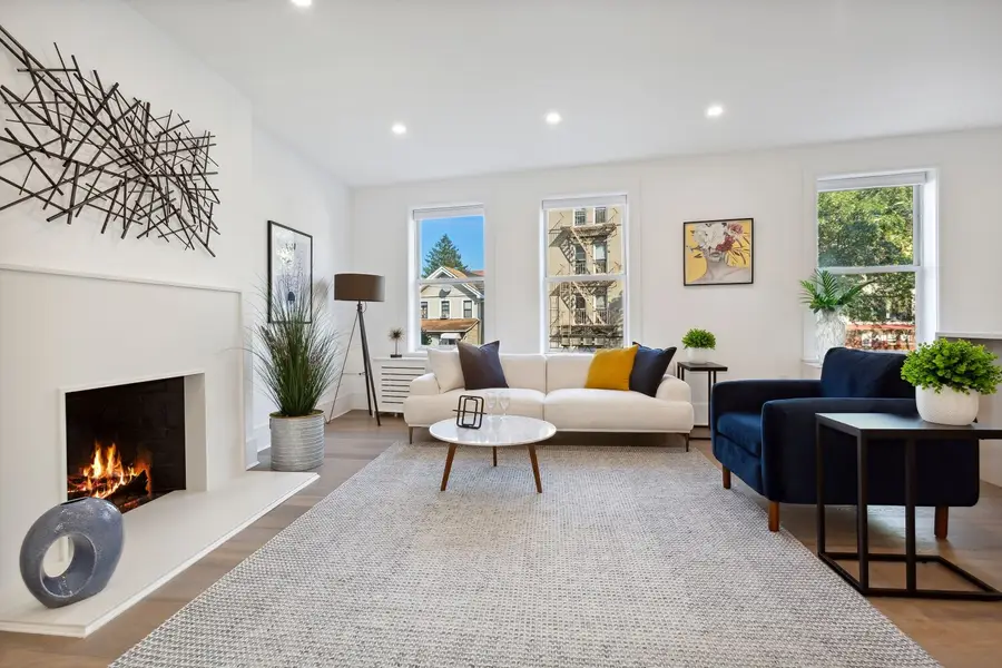 148-09 Northern Boulevard #4E, Queens, NY 11354 - #3