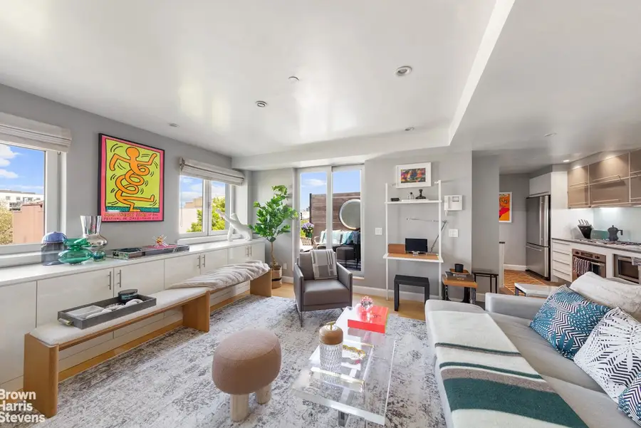 136 Powers Street #4B, Brooklyn, NY 11211 - #2