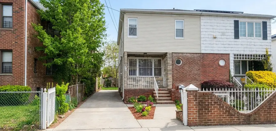 1341 E 89th Street, Brooklyn, NY 11236 - #2