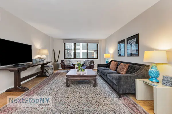 235 E 57th Street #12D, Manhattan, NY 10022