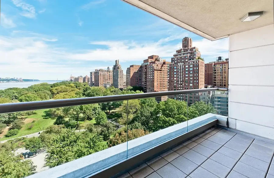 240 Riverside Boulevard #10-AT, Manhattan, NY 10069 - #3