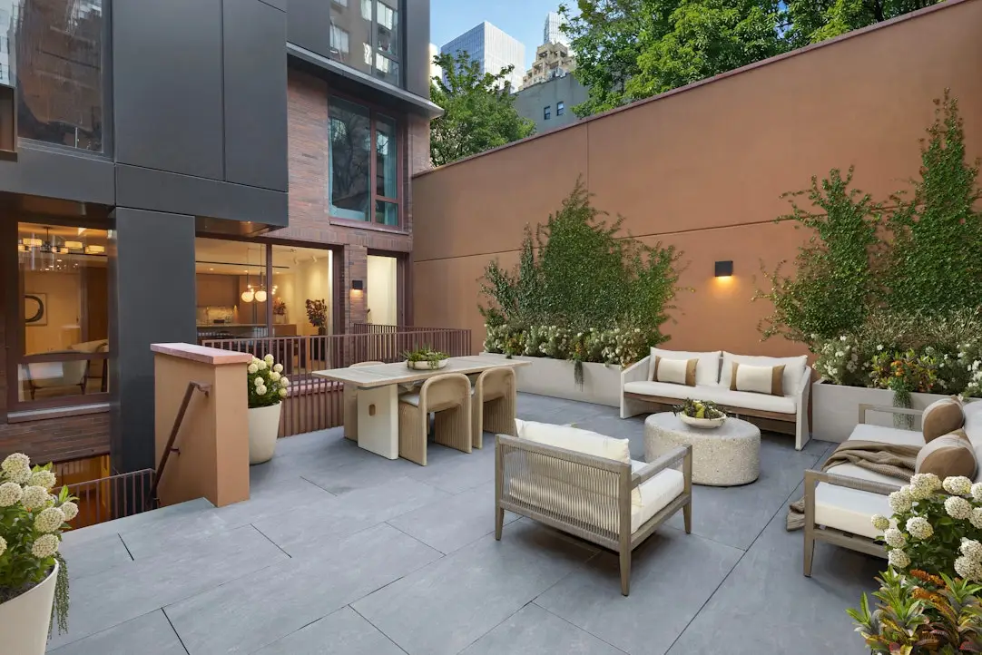 349 W 51st Street #GARDENC, Manhattan, NY 10019 - #1
