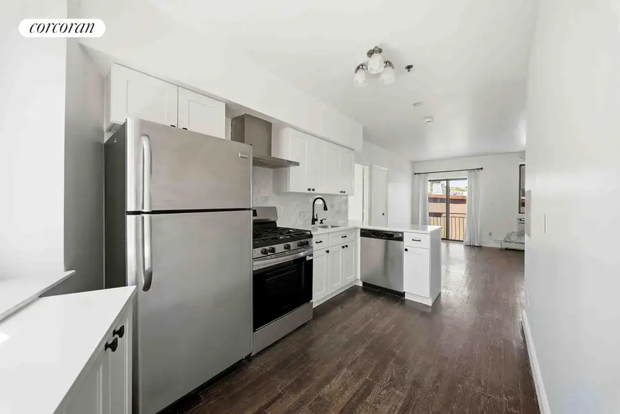 188 Woodpoint Road #3A, Brooklyn, NY 11211 - #3