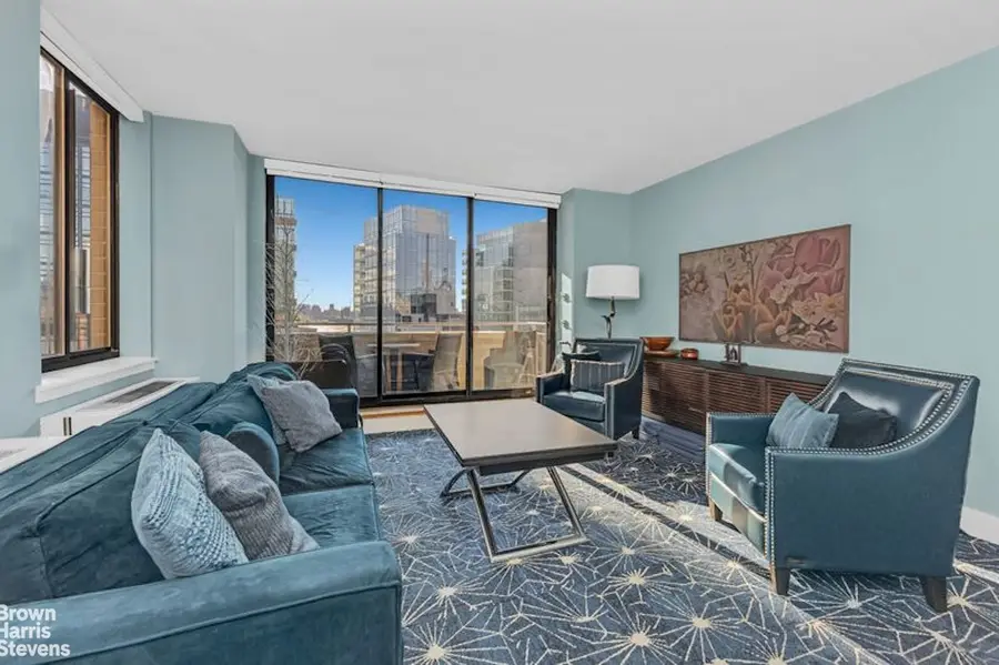 140 Charles Street #10E, New York, NY 10014 - #3