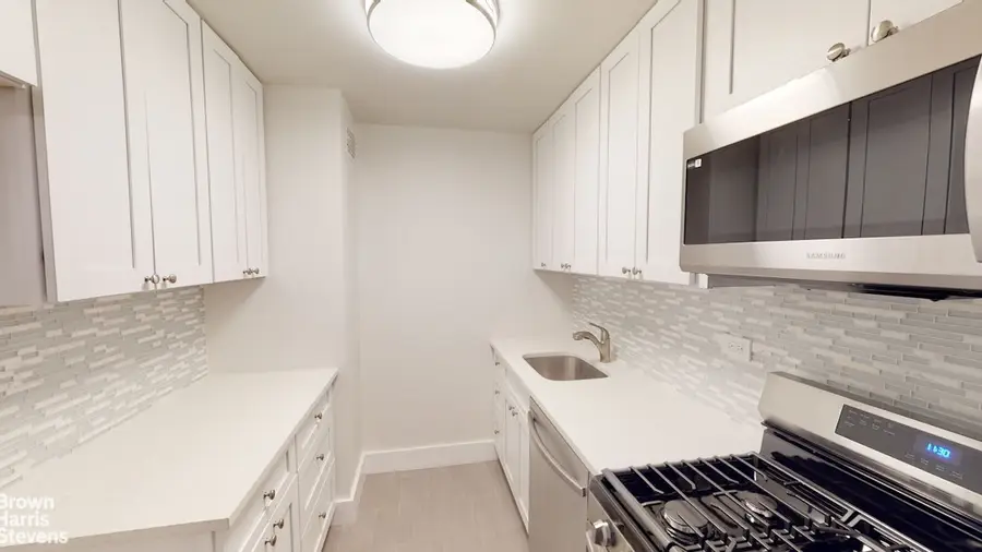 201 W 70th Street #9H, New York, NY 10023 - #3