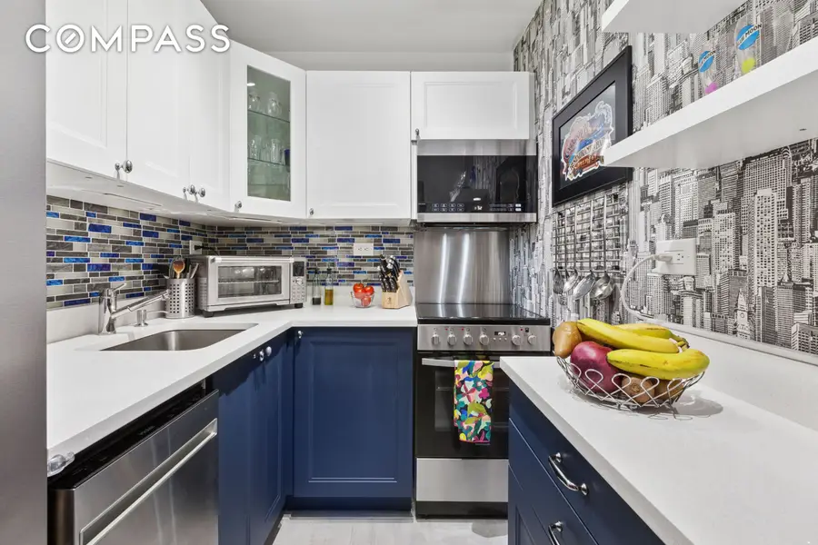 70-25 Yellowstone Boulevard #5Z, Forest Hills, NY 11375 - #2