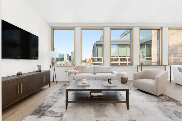 345 W 14th Street #PHD, Manhattan, NY 10014