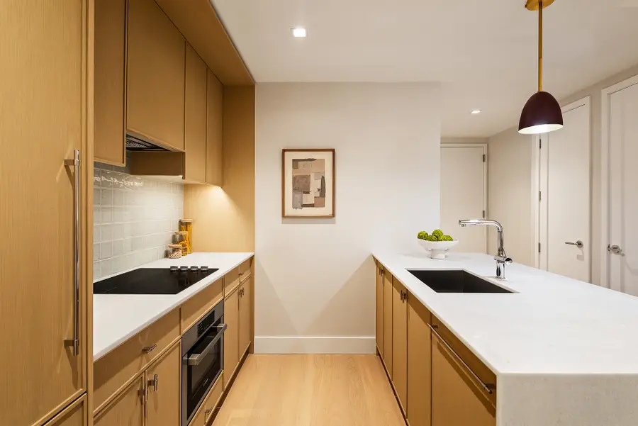 24-01 Queens Plaza N #404, Queens, NY 11101 - #2