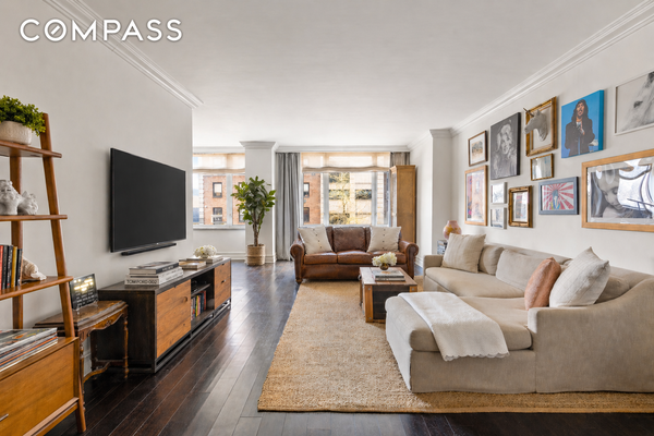 90 E End Avenue #4B, Manhattan, NY 10028