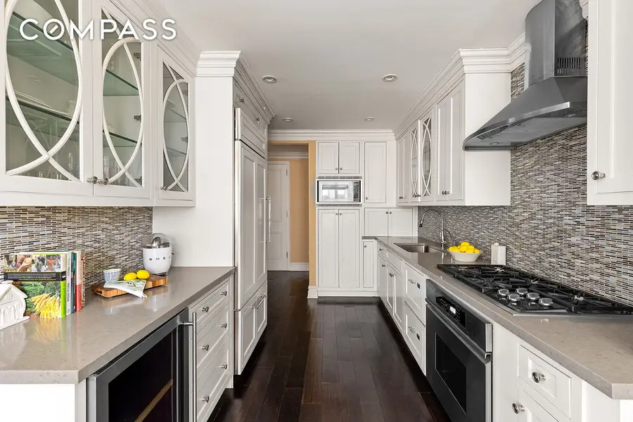 90 E End Avenue #4B, New York, NY 10028 - #3