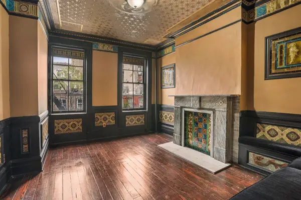 138 W 10th Street #3RW, Manhattan, NY 10014