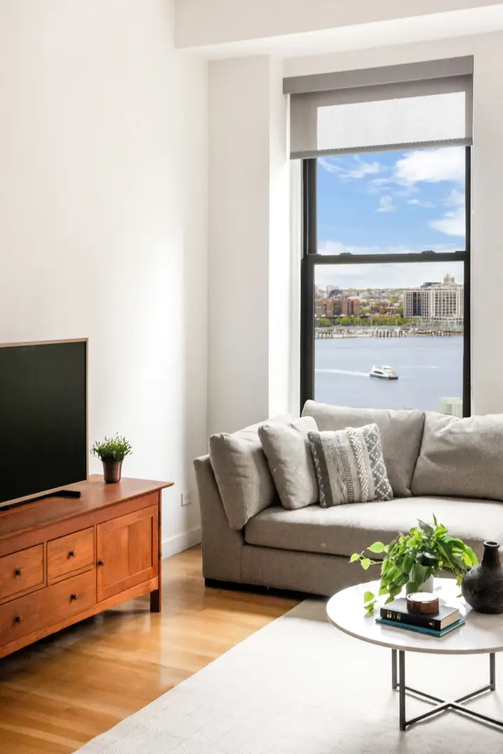 3 Hanover Square #11G, New York, NY 10004 - #3