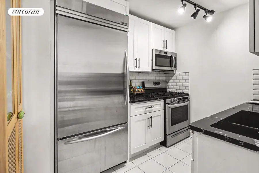 401 E 60th Street #16C, Manhattan, NY 10065 - #3