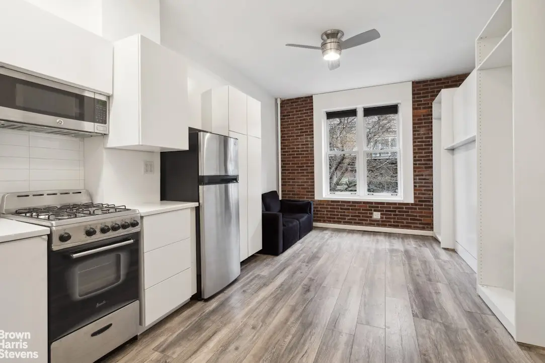 453 W 22nd Street #2R, New York, NY 10010 - #1