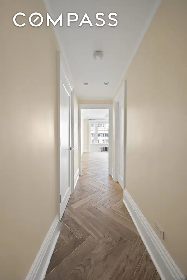 200 W 54th Street #10K, Manhattan, NY 10019