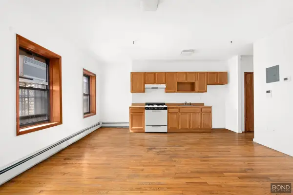 454 Nostrand Avenue #1, Brooklyn, NY 11216