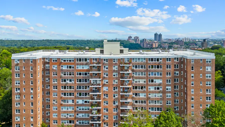 4555 Henry Hudson Parkway W #908, Bronx, NY 10471 - #2