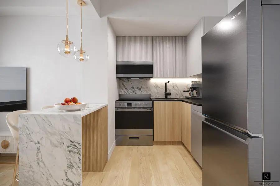 31-85 Crescent Street #419, Astoria, NY 11106 - #2