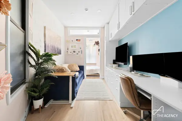 344 W 17th Street #1W, Manhattan, NY 10011