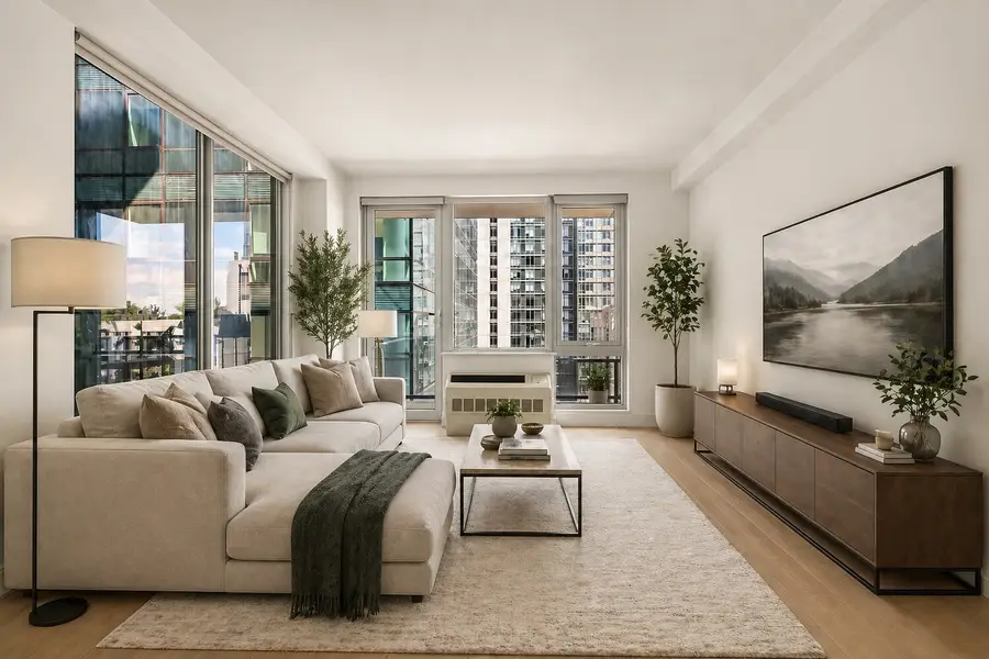 44-15 Purves Street #11B, Queens, NY 11101 - #3