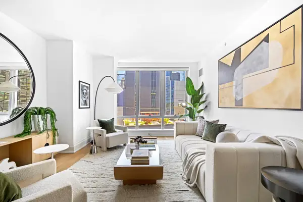 50 Riverside Boulevard #9H, Manhattan, NY 10069