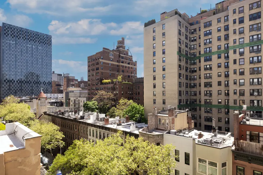 301 E 69th Street #8D, Manhattan, NY 10021 - #2