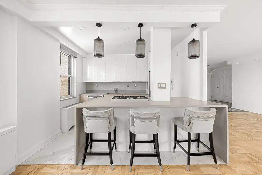 300 E 40th Street #32/K, Manhattan, NY 10016 - #3