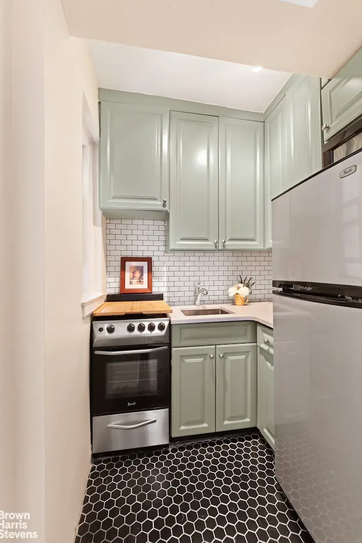 49 W 72nd Street #6E, Manhattan, NY 10023 - #3